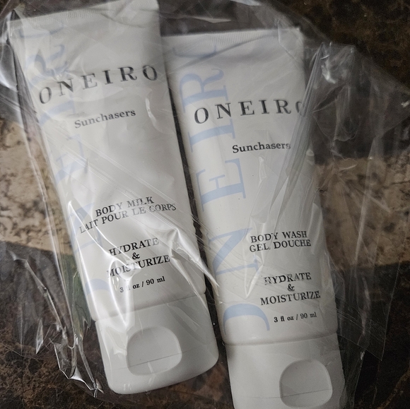 Oneiro 6 piece kit Body Milk Body Wash shampoo conditioner Mist - Picture 7 of 15